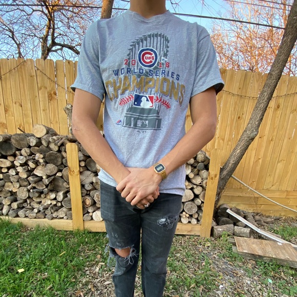 2016 World Series Champions MediumTshirt - Picture 3 of 3